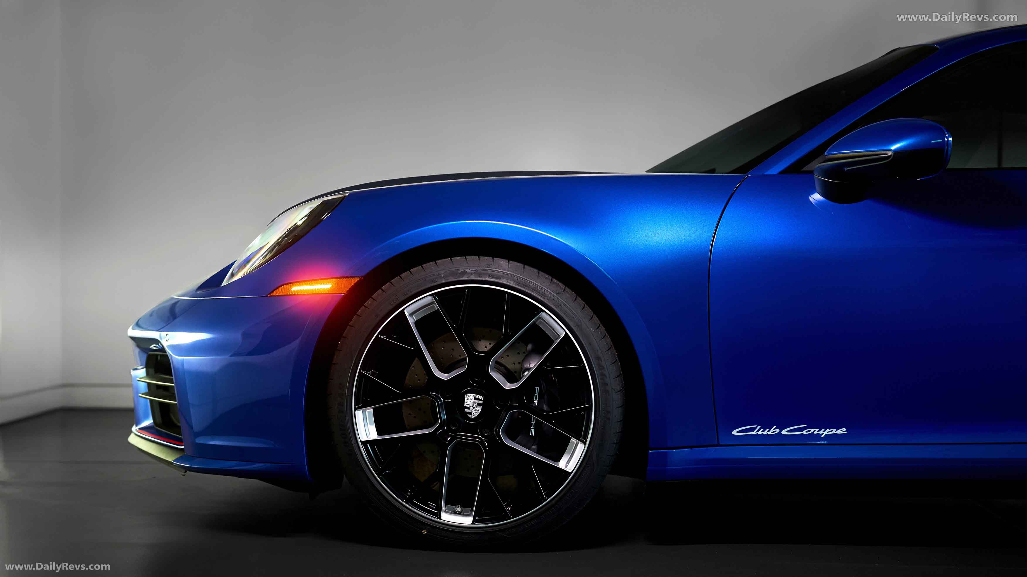 2026 Porsche 911 Club Coupe 992.2 Exterior