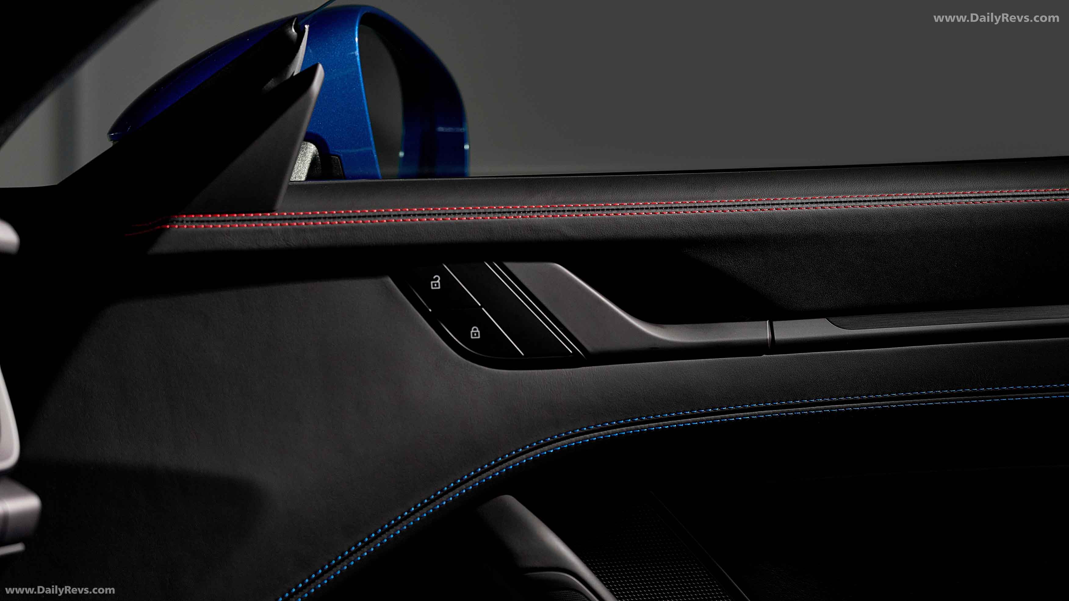 2026 Porsche 911 Club Coupe 992.2 Interior