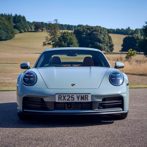 Image of 911 Carrera S 992 ll UK Version