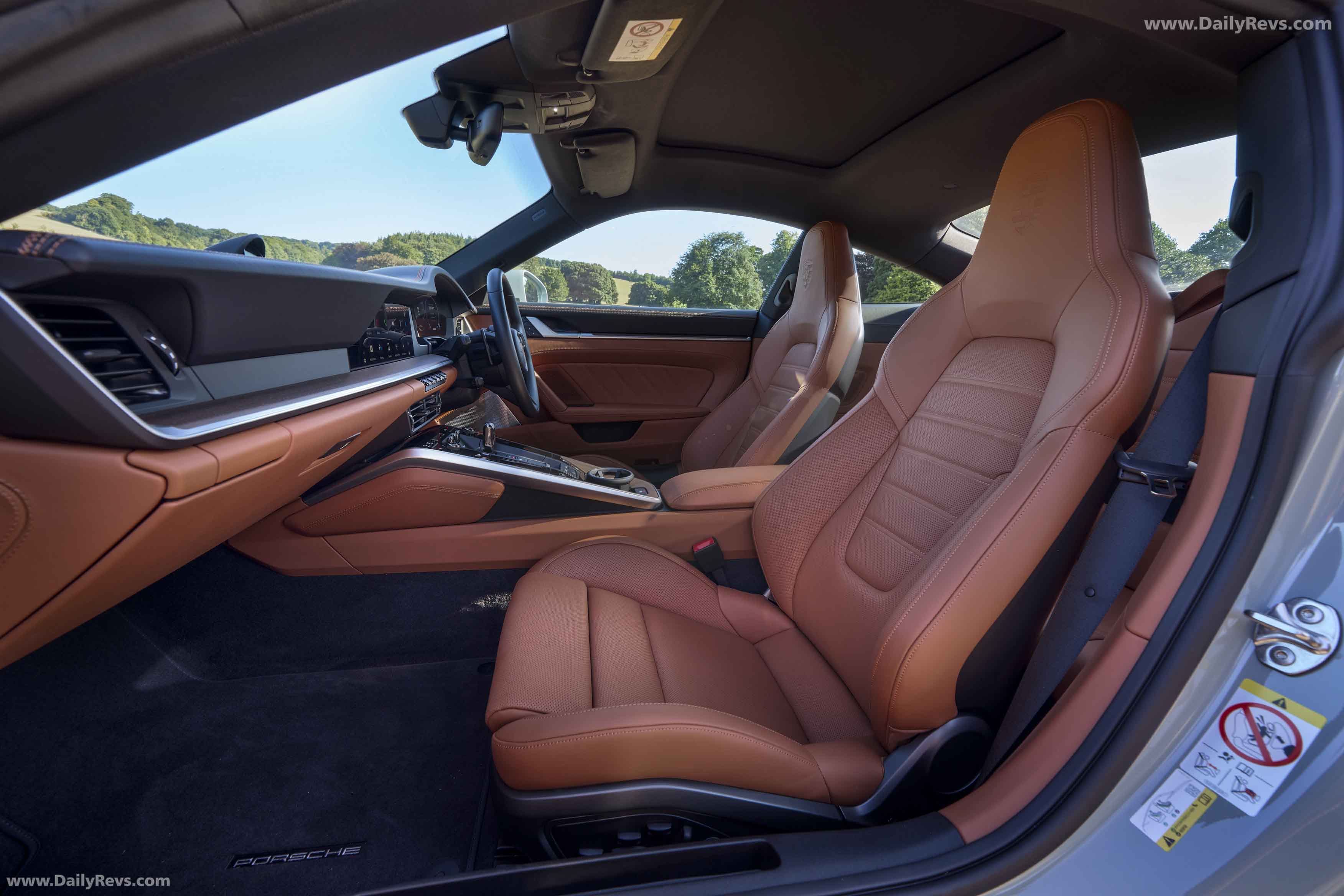 2025 Porsche 911 Carrera S 992 ll UK Version Interior