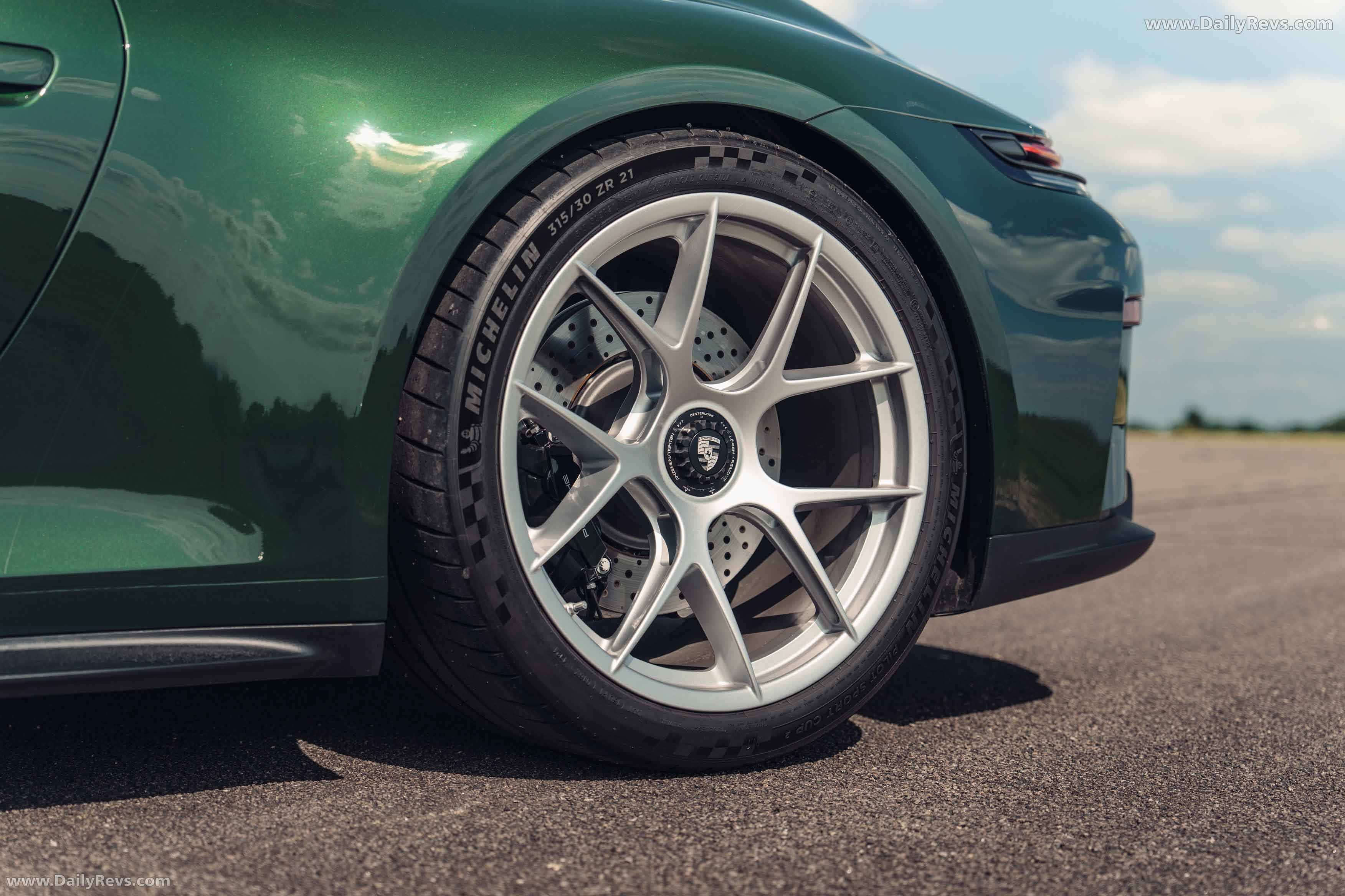 2025 Porsche 911 GT3 Touring 992 ll UK Version