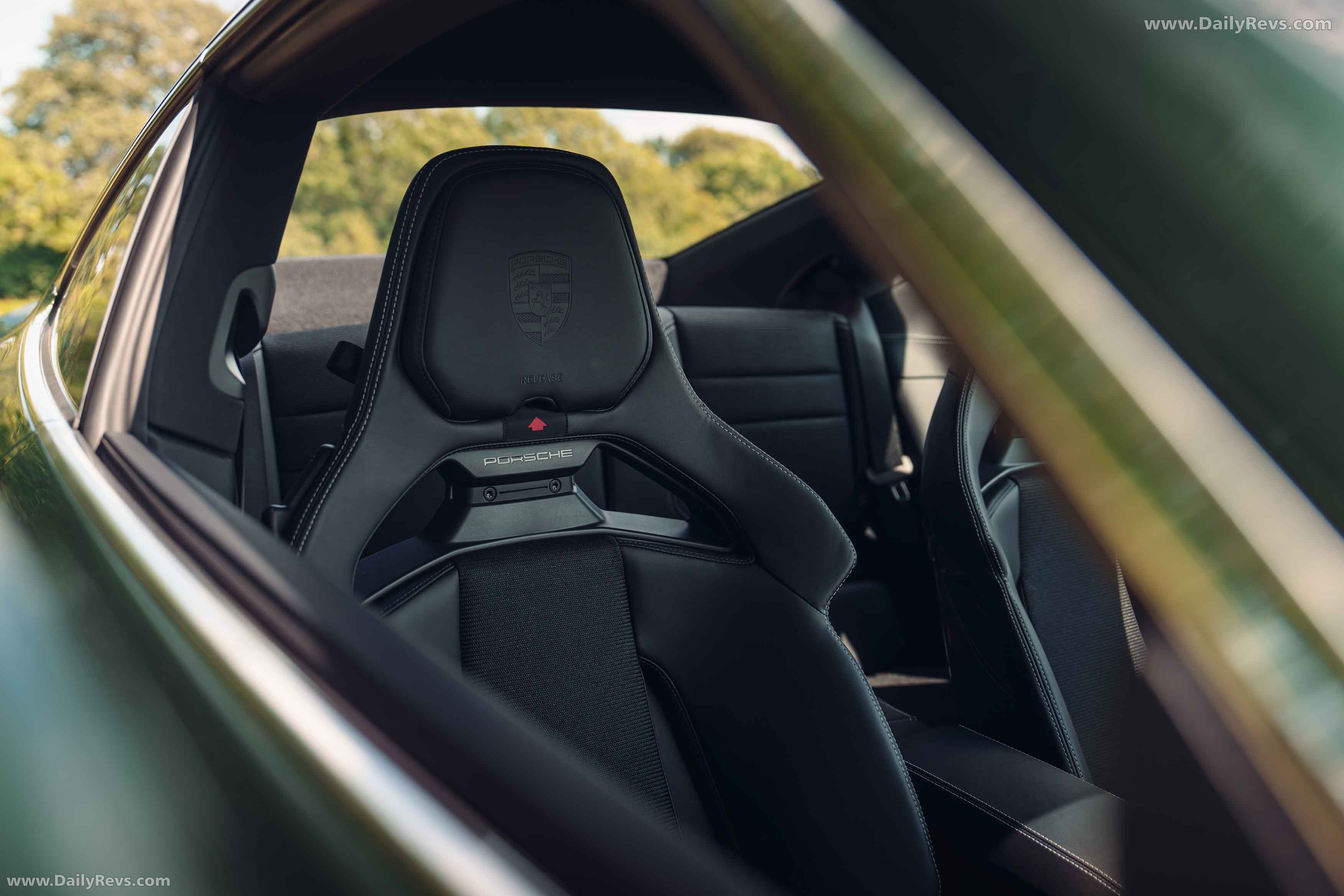 2025 Porsche 911 GT3 Touring 992 ll UK Version Interior