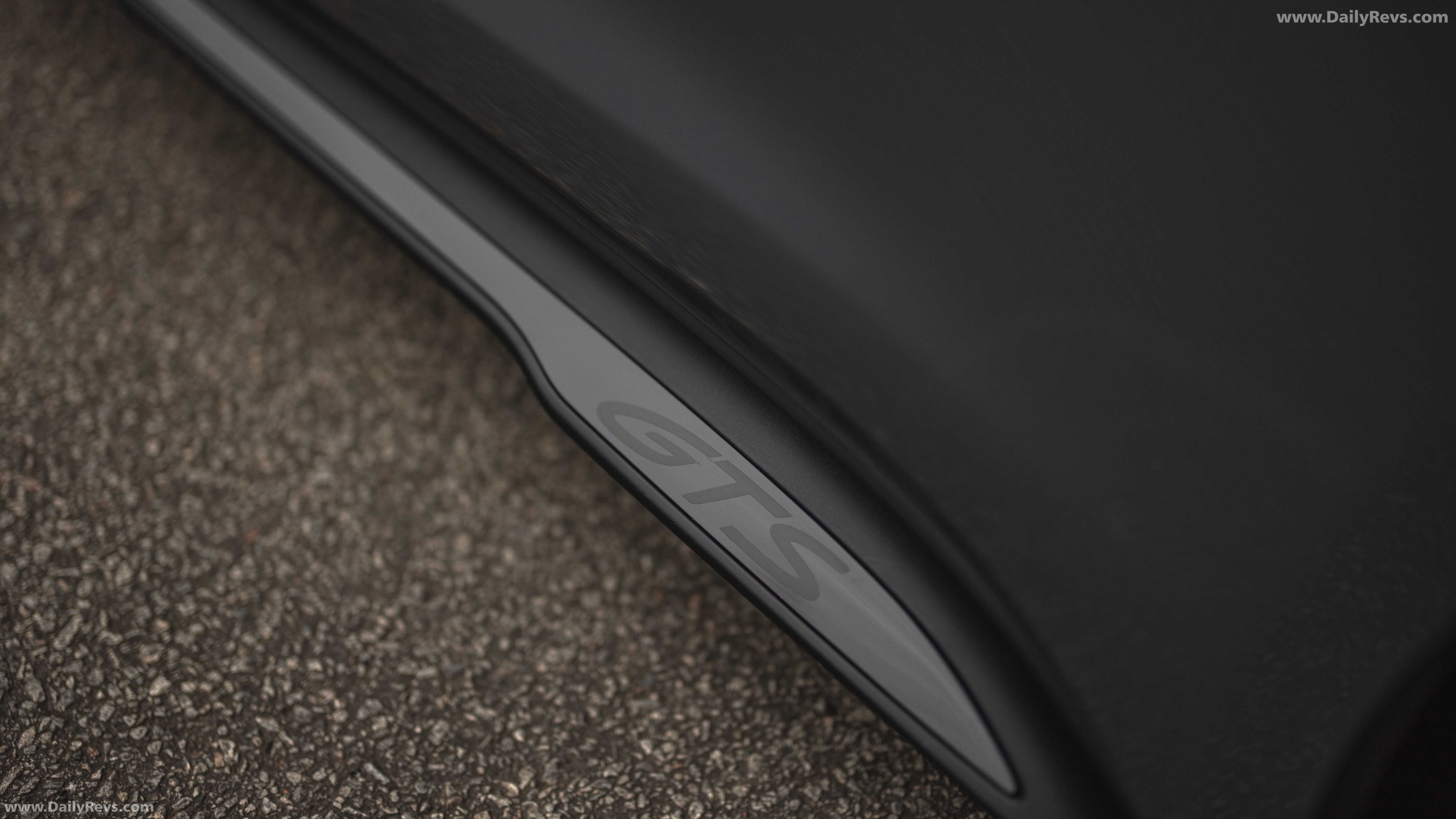 2025 Porsche Taycan GTS J1 2 Slate Grey Neo Exterior