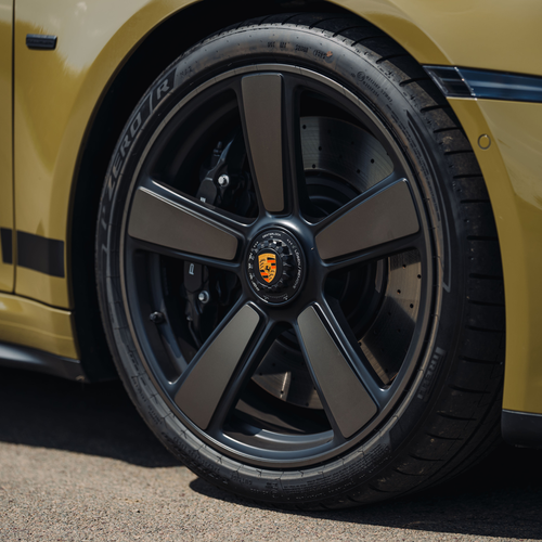 2026 Porsche 911 Spirit 70 992 ll UK Version Exterior