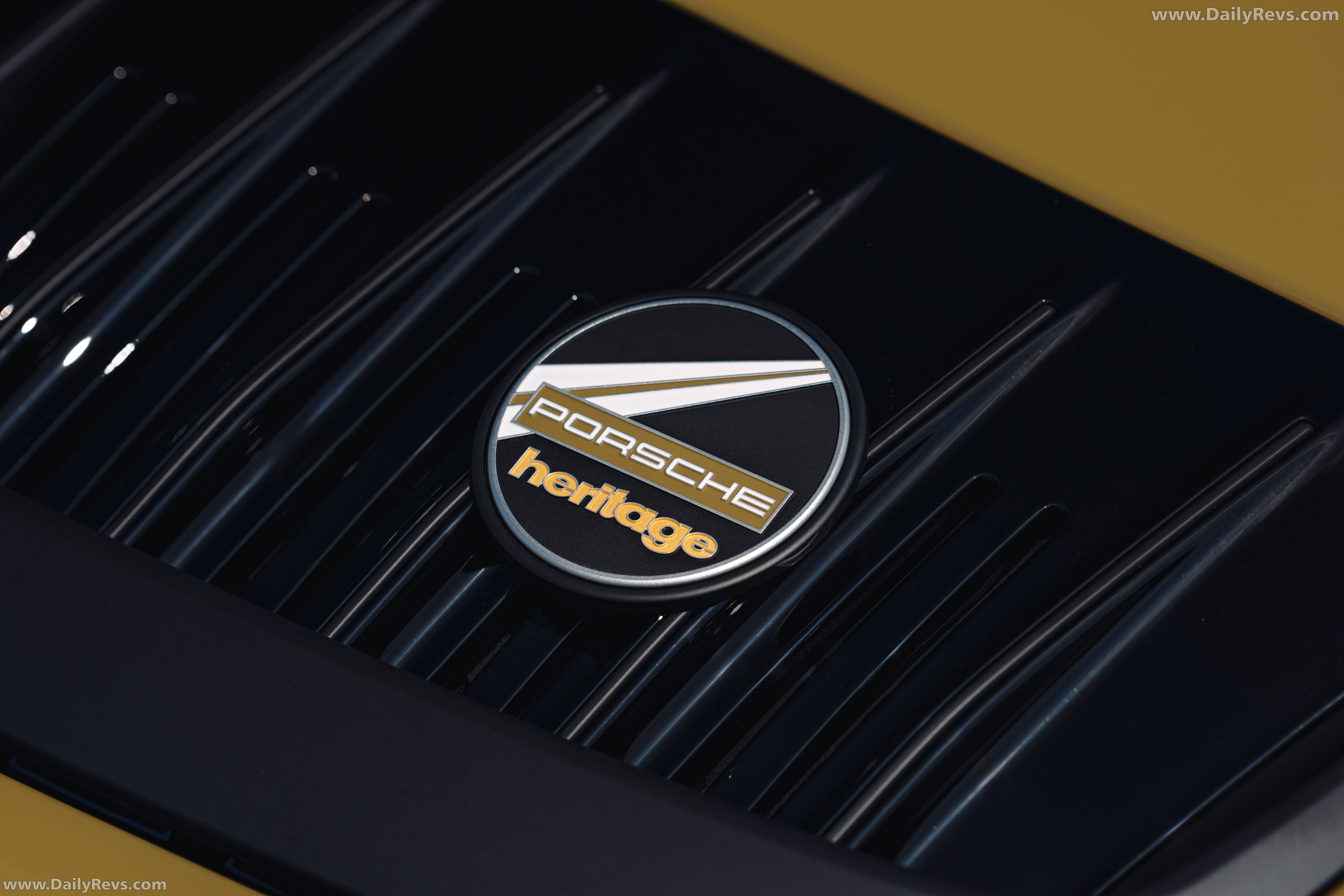 2026 Porsche 911 Spirit 70 992 ll UK Version Exterior