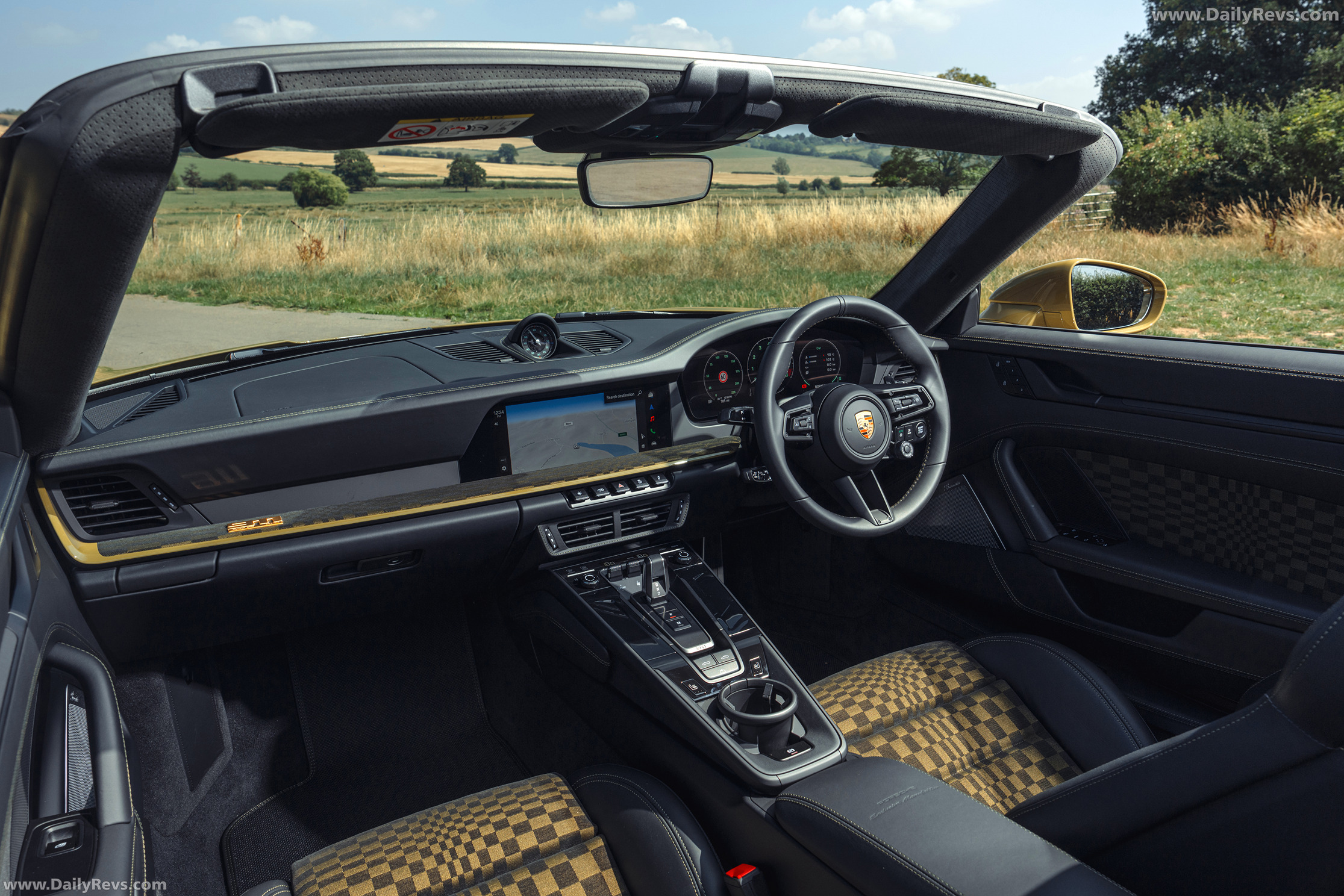 2026 Porsche 911 Spirit 70 992 ll UK Version Interior
