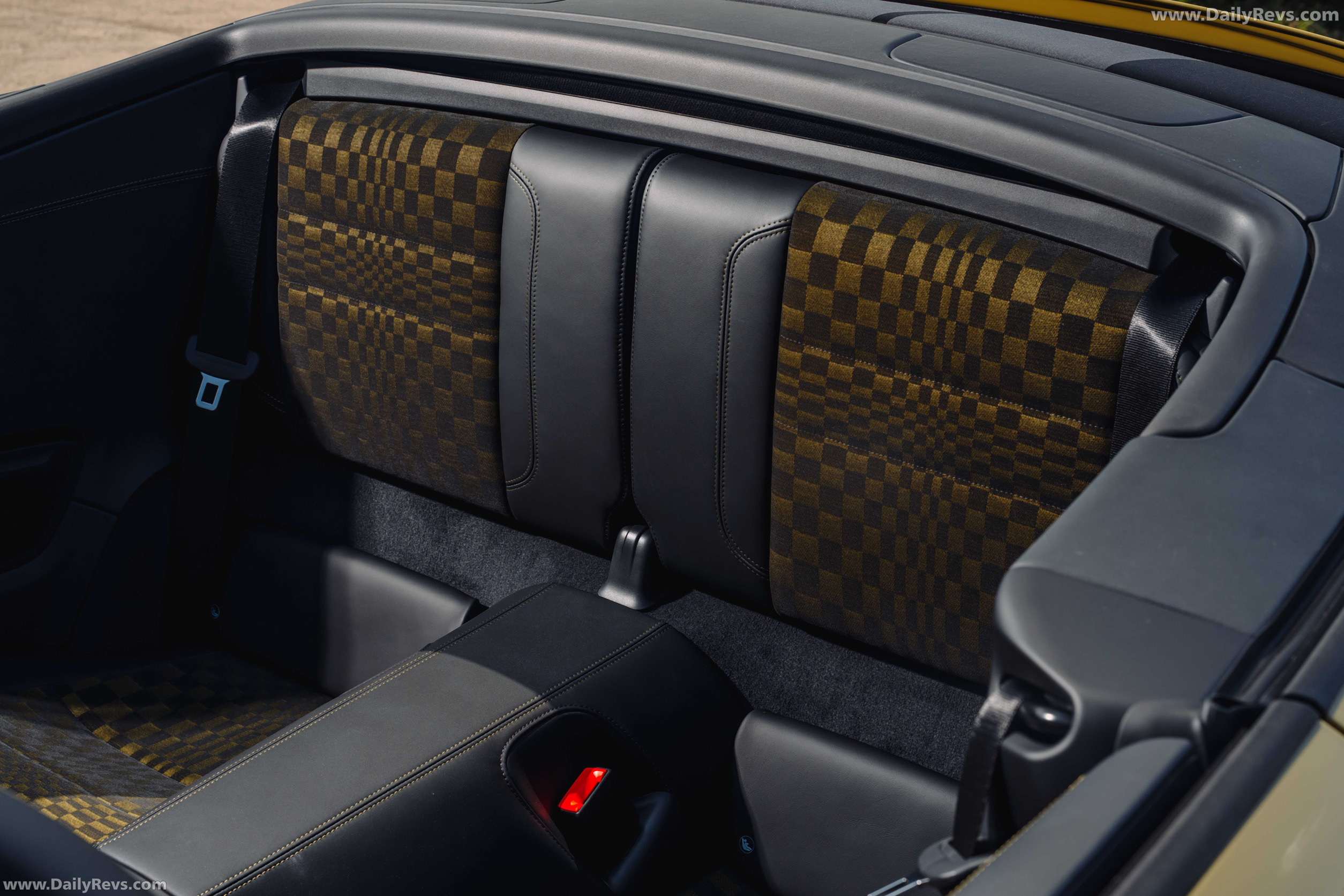 2026 Porsche 911 Spirit 70 992 ll UK Version Interior