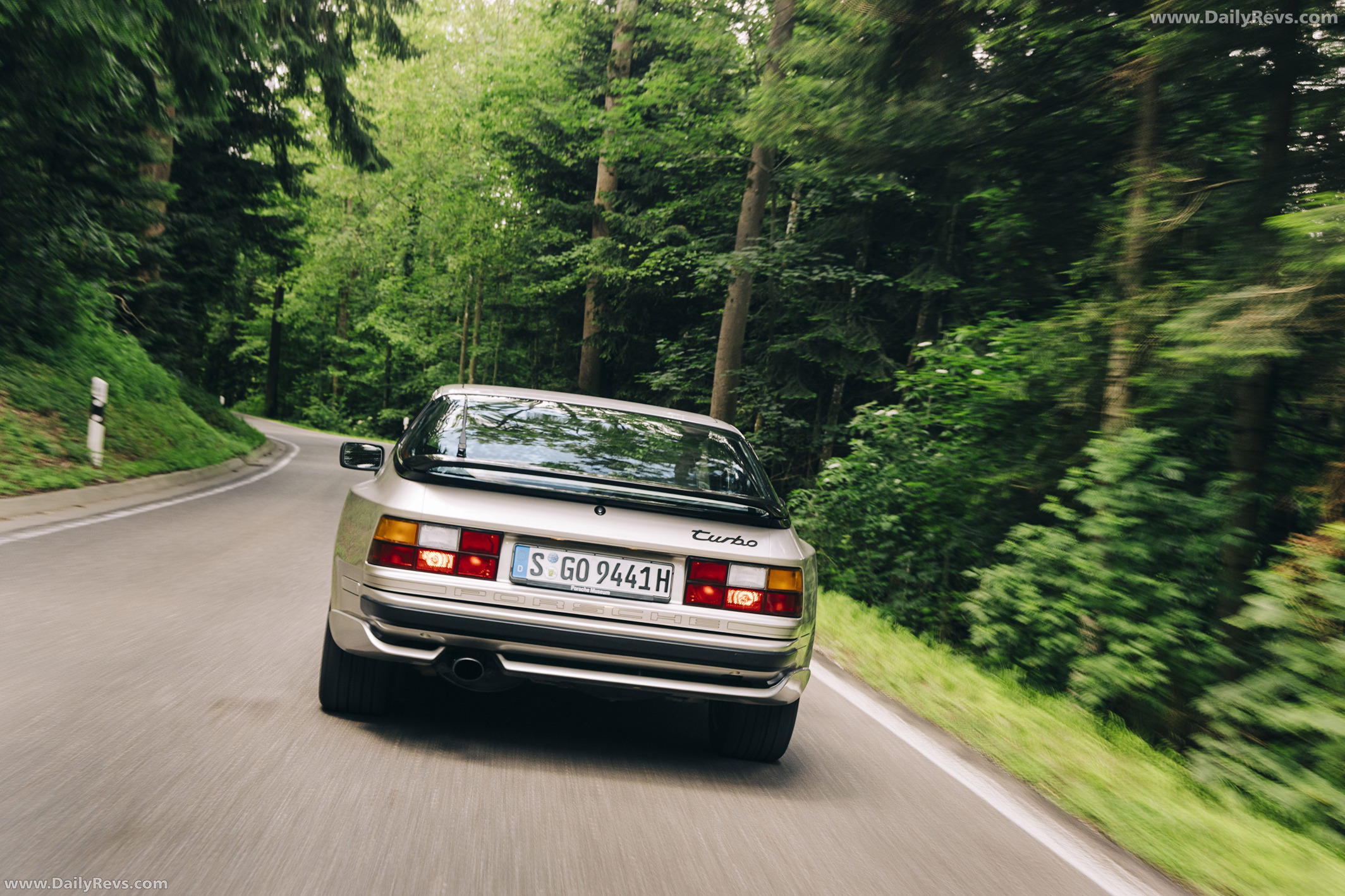 1989 Porsche 944 Turbo Coupe Rear View