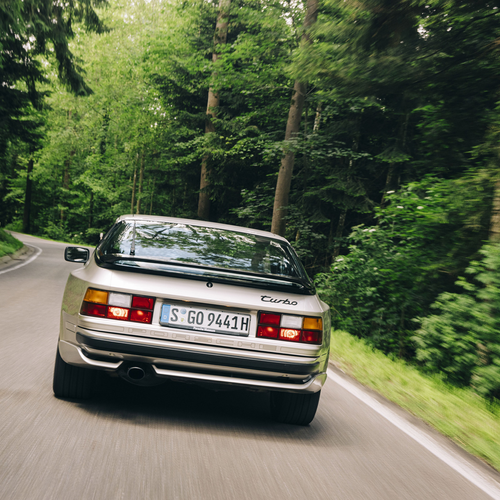 1989 Porsche 944 Turbo Coupe Rear View