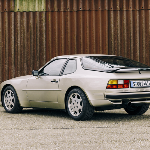 1989 Porsche 944 Turbo Coupe Rear View