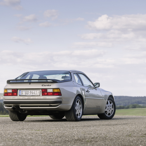 1989 Porsche 944 Turbo Coupe Rear View