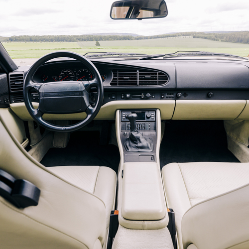 1989 Porsche 944 Turbo Coupe Interior