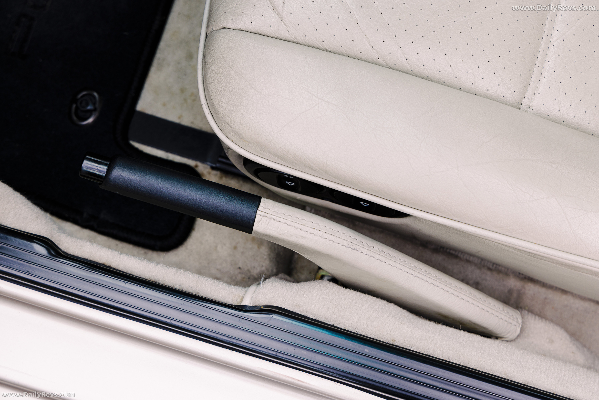 1989 Porsche 944 Turbo Coupe Interior