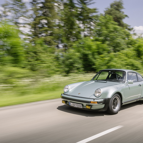1975 Porsche 911 Turbo 3.0 Coupe Front View
