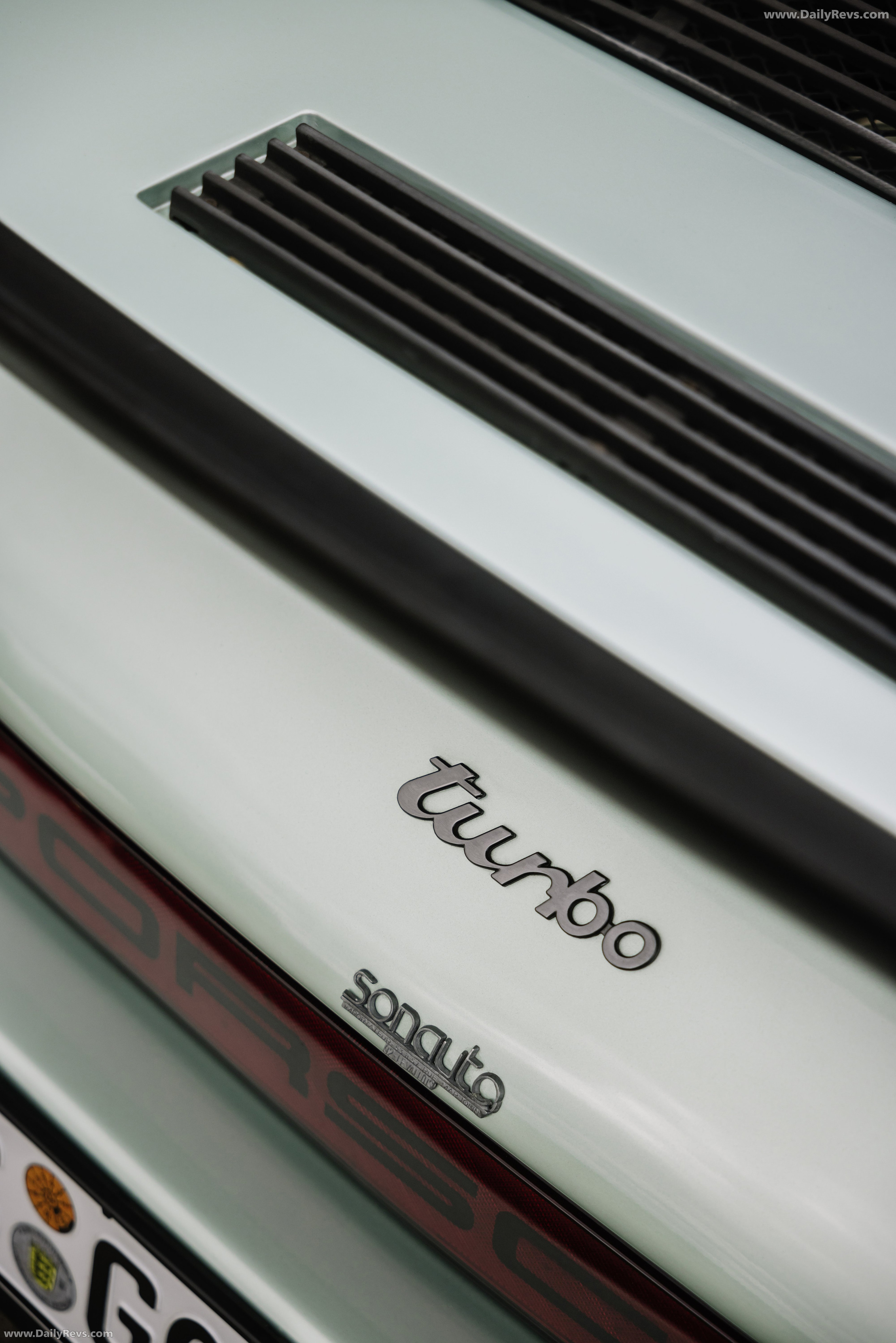 1975 Porsche 911 Turbo 3.0 Coupe Exterior
