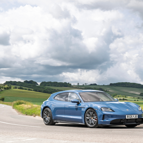 2025 Porsche Taycan GTS Sport Turismo J1 II UK Version Front View