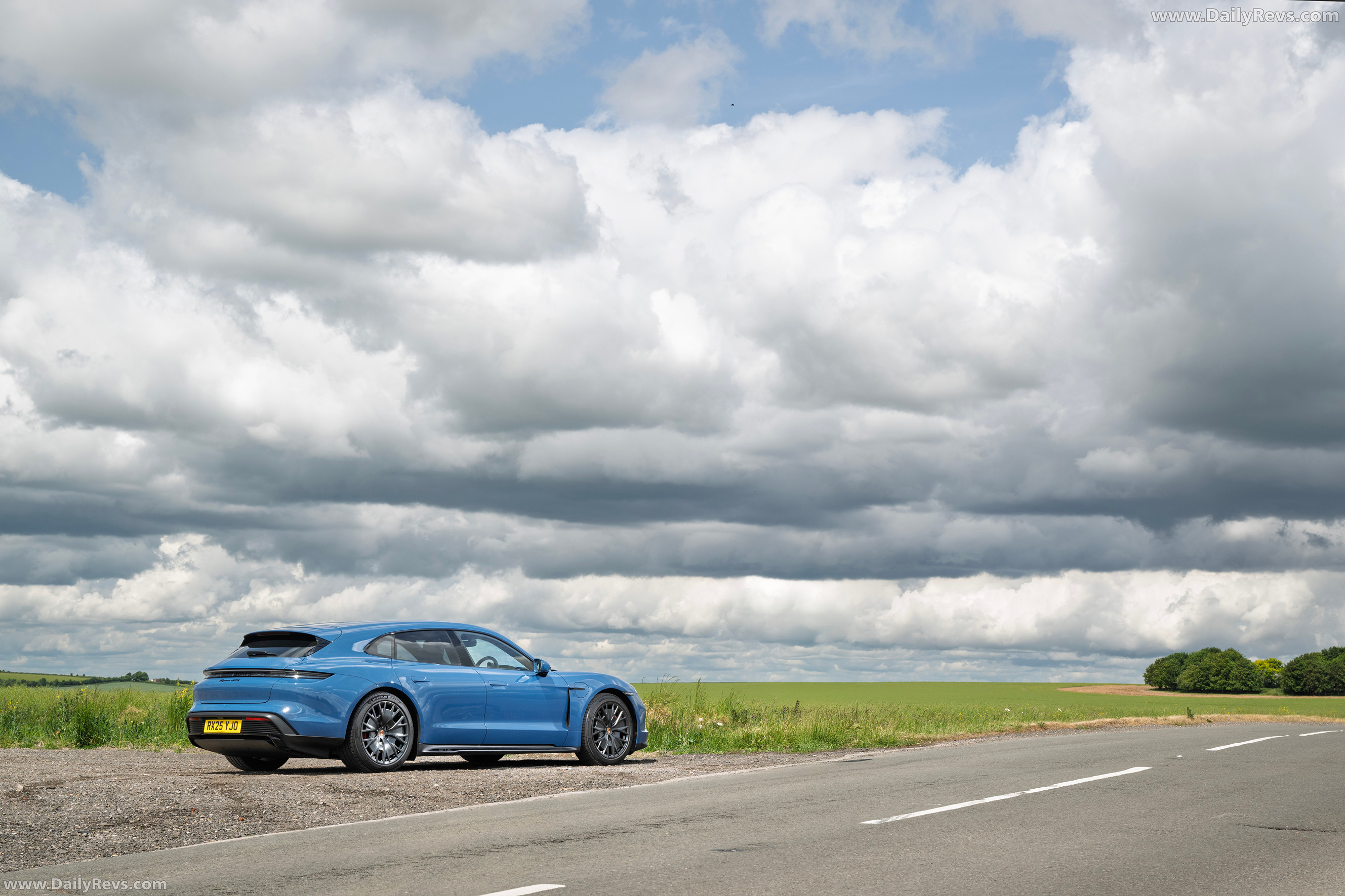 2025 Porsche Taycan GTS Sport Turismo J1 II UK Version Rear View