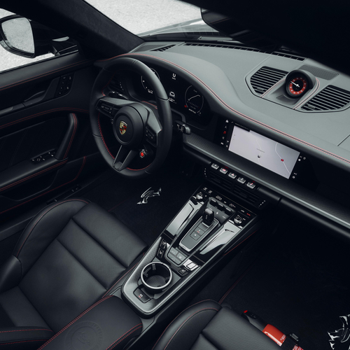 2025 Porsche 911 Carrera 4 GTS Tribute to Transfăgărășan Interior