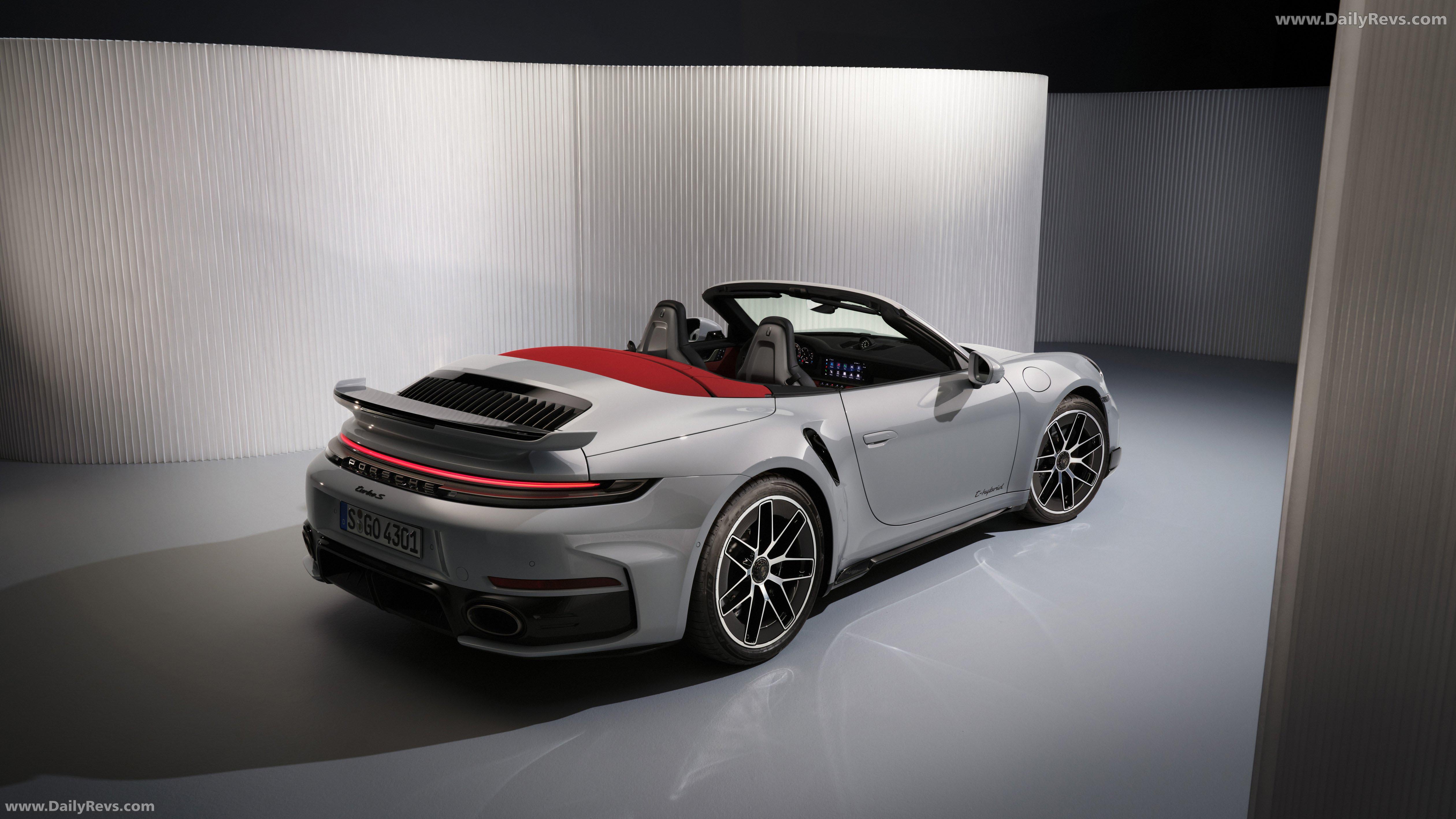 2026 Porsche 911 Turbo S Cabriolet 992 ll Rear View