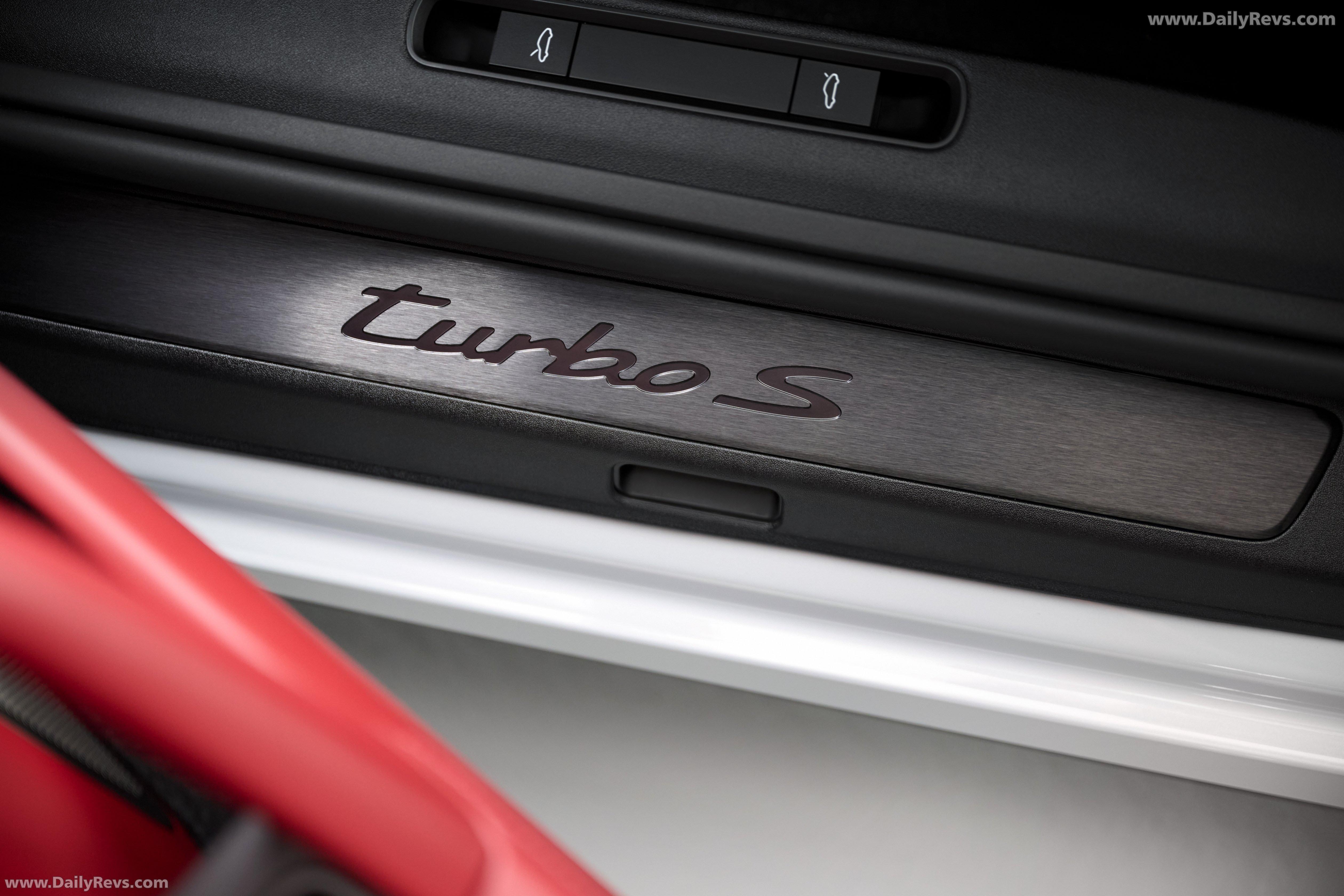 2026 Porsche 911 Turbo S Cabriolet 992 ll Interior