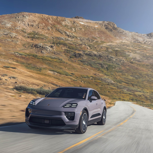 2025 Porsche Macan 4S Provence Front View
