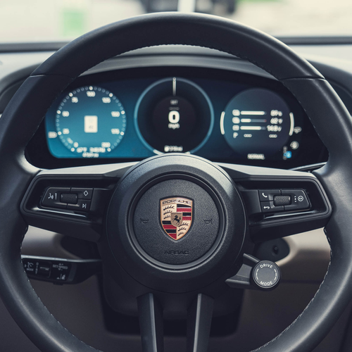 2025 Porsche Macan Gentian Blue H2 Interior