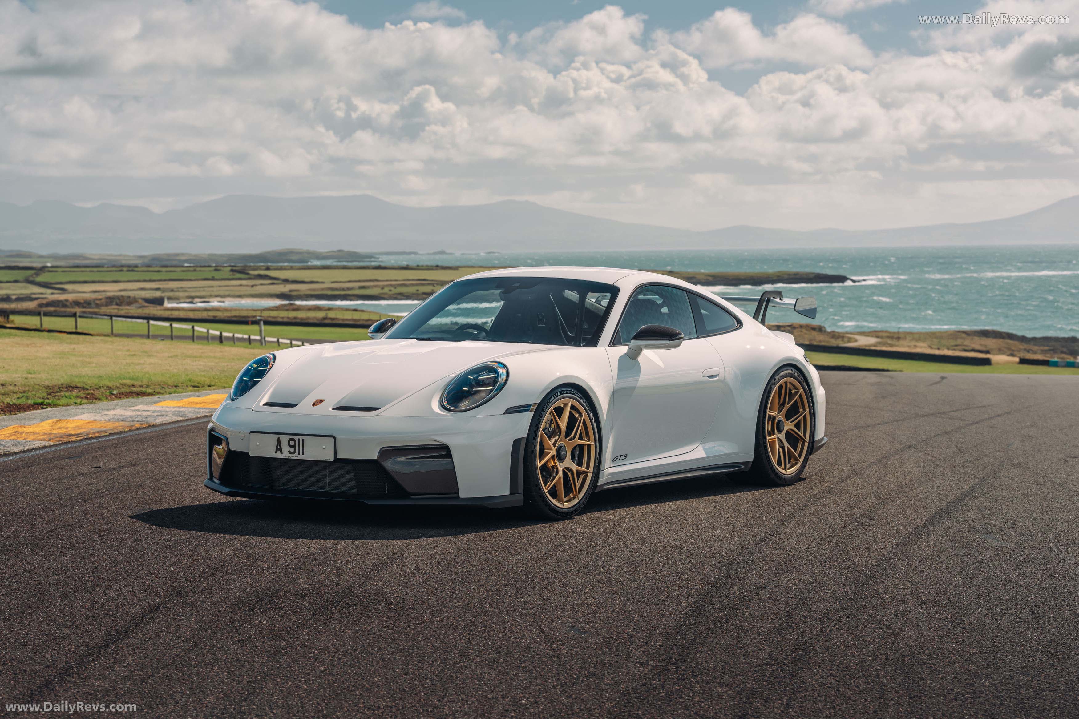 2025 Porsche 911 GT3 992 ll UK Version Front View