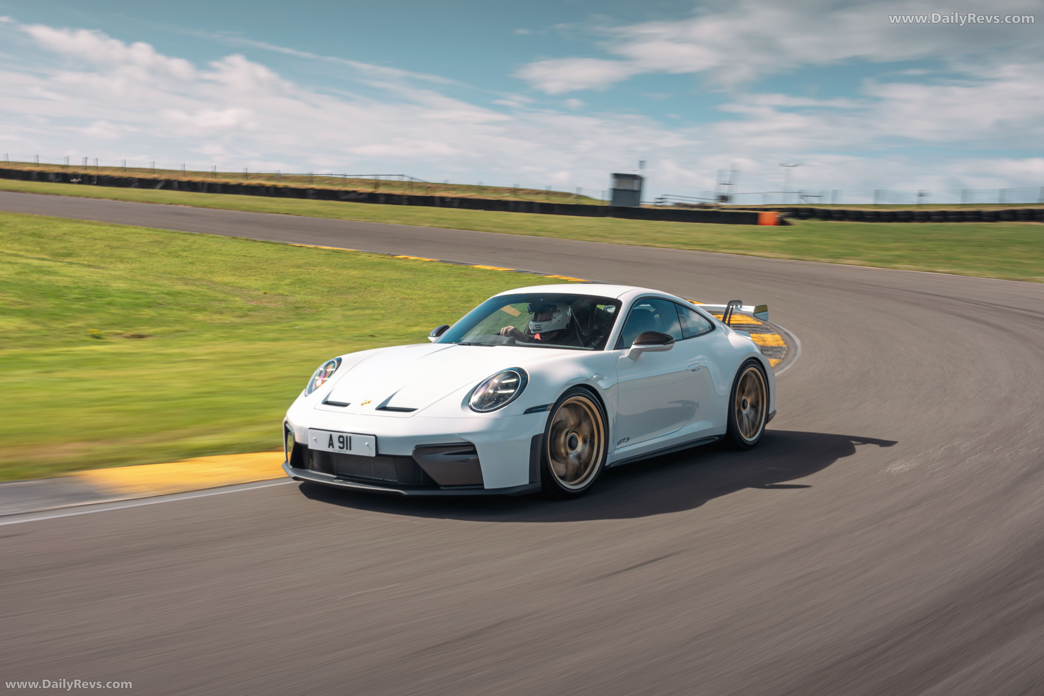 2025 Porsche 911 GT3 992 ll UK Version Front View