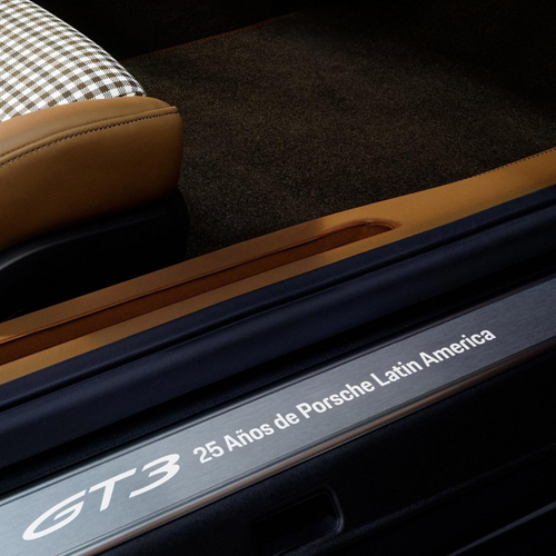 2025 Porsche 911 GT3 Touring Ocelot 992 Interior