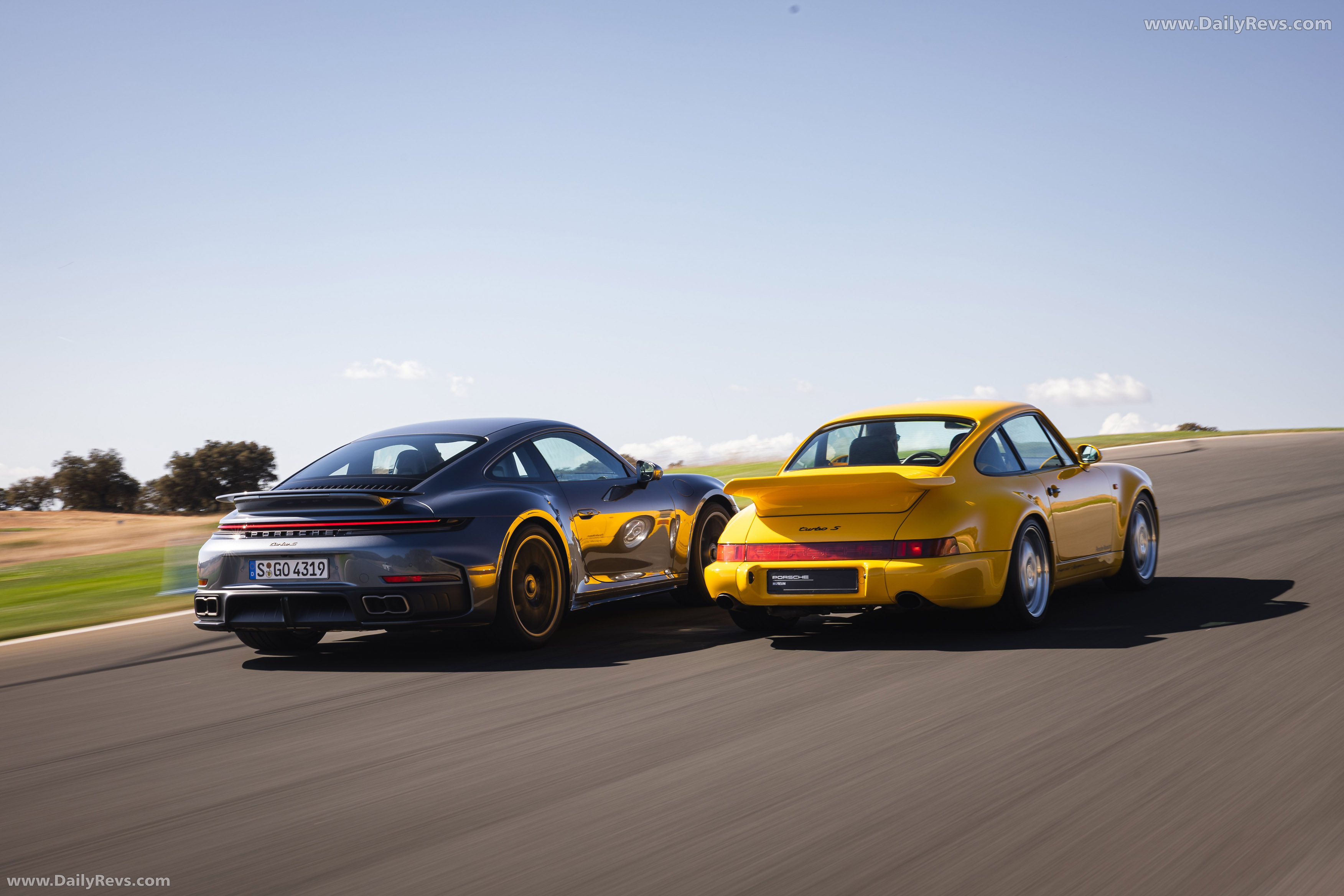 1992 Porsche 911 Turbo S 3.3 964 Rear View
