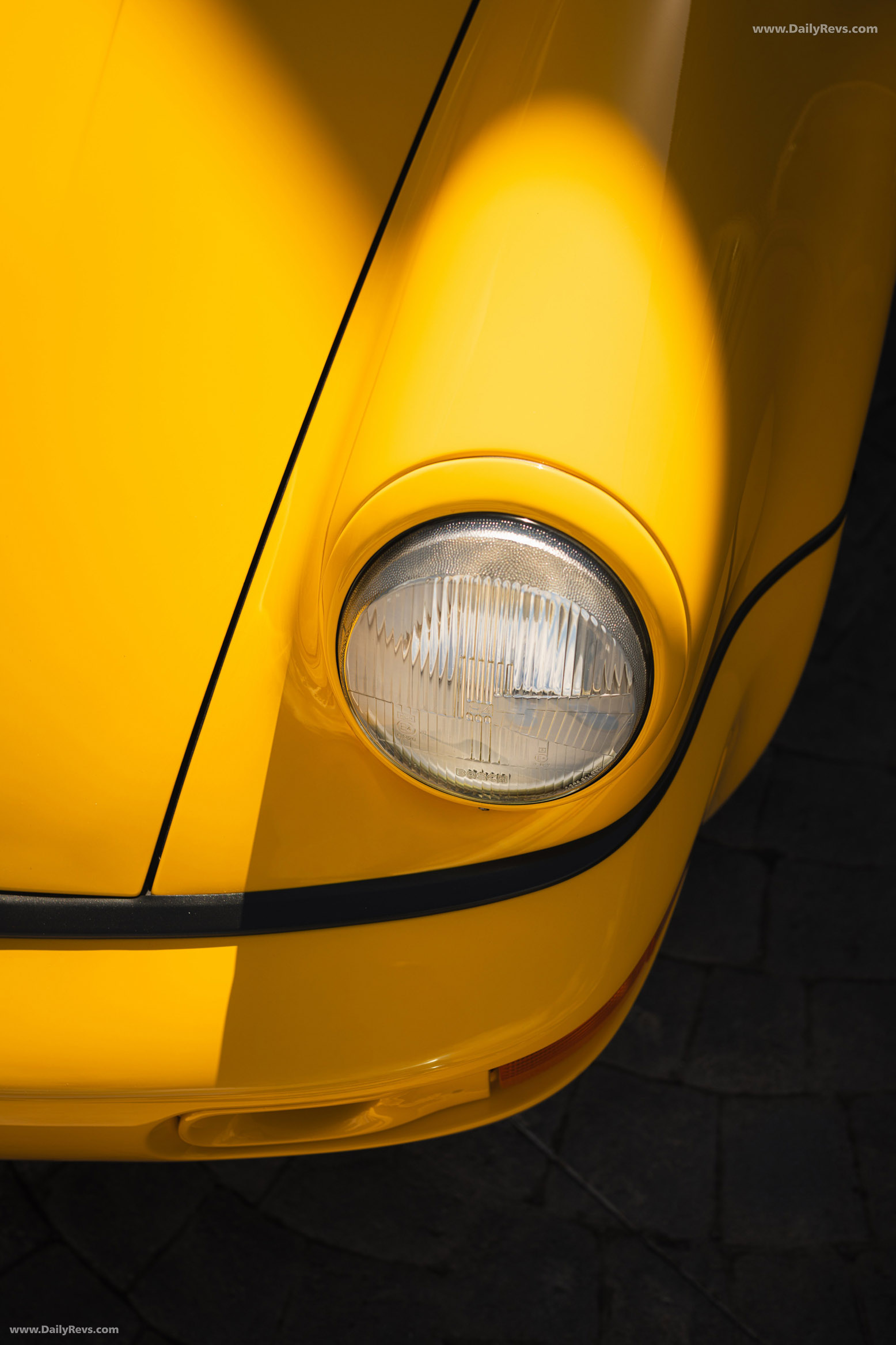 1992 Porsche 911 Turbo S 3.3 964 Exterior