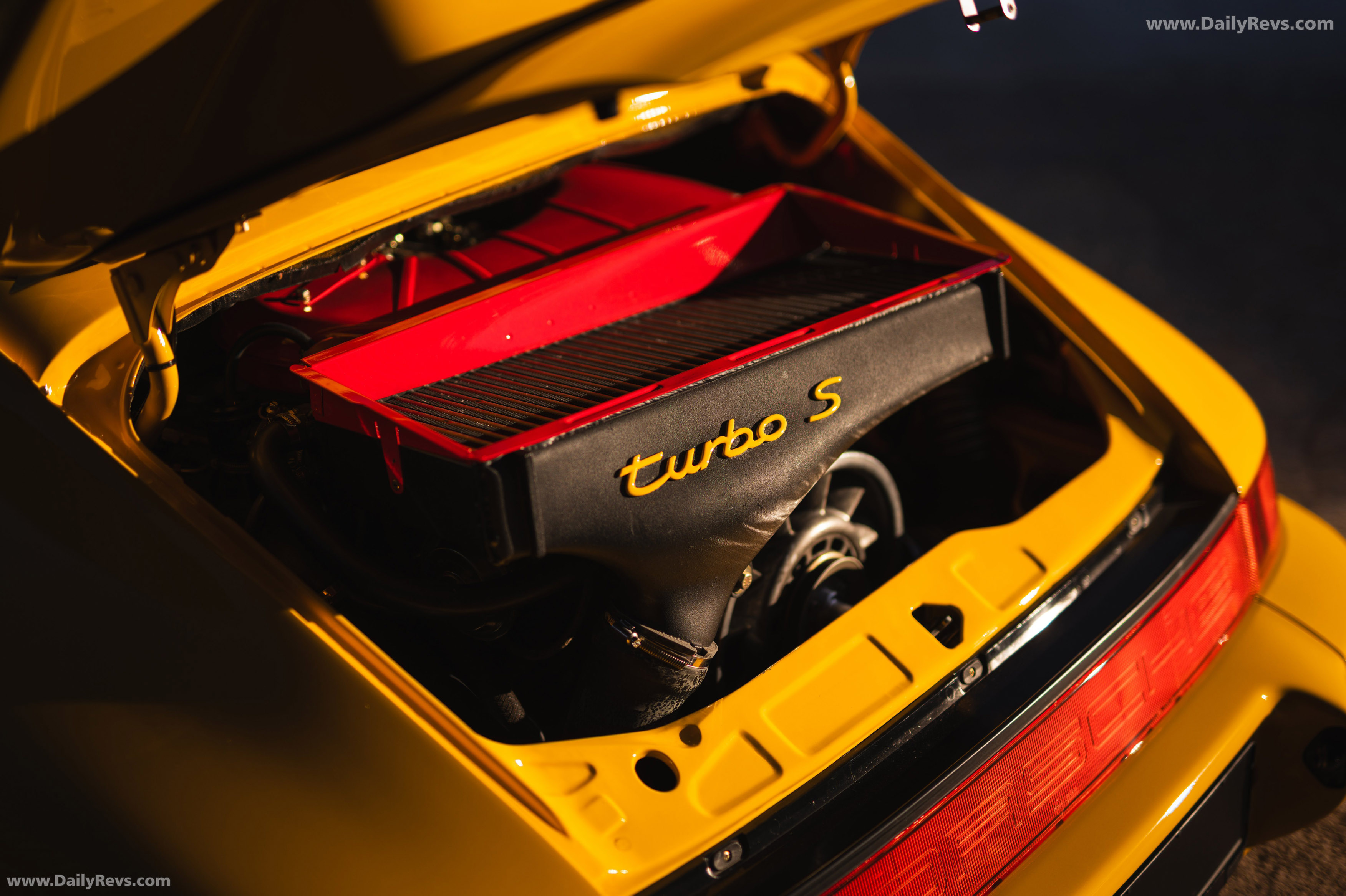1992 Porsche 911 Turbo S 3.3 964 Engine