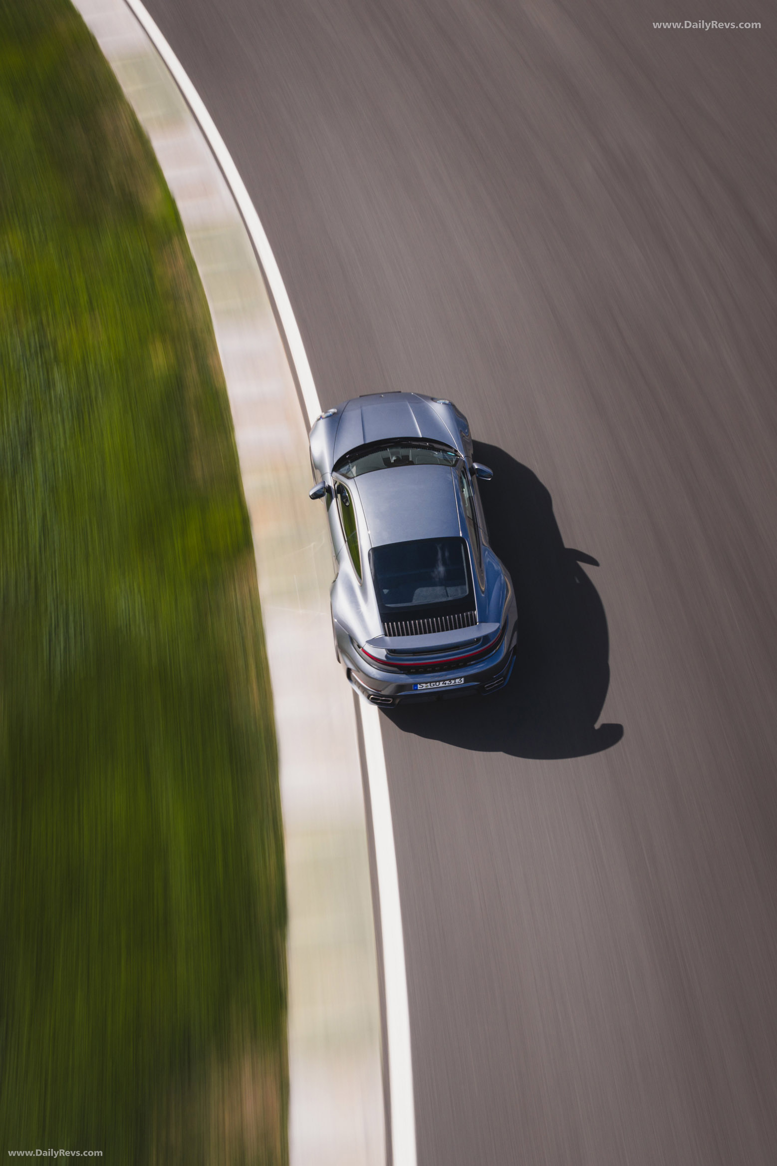 2026 Porsche 911 Turbo S 992 ll Vanadium Grey Top View