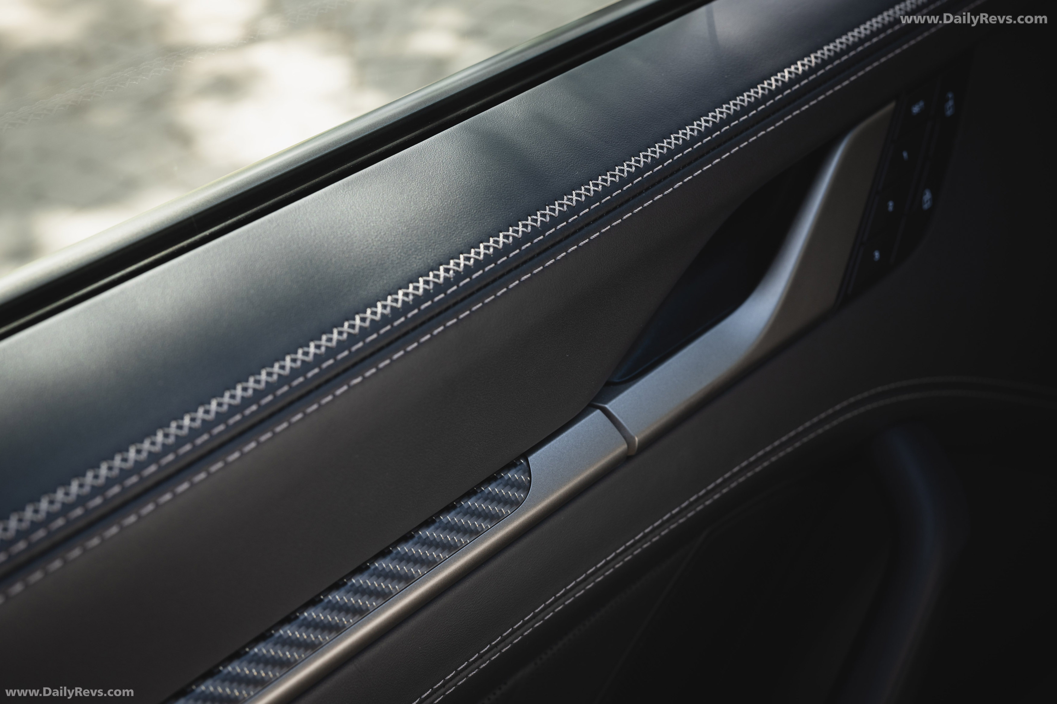 2026 Porsche 911 Turbo S 992 ll Vanadium Grey Interior