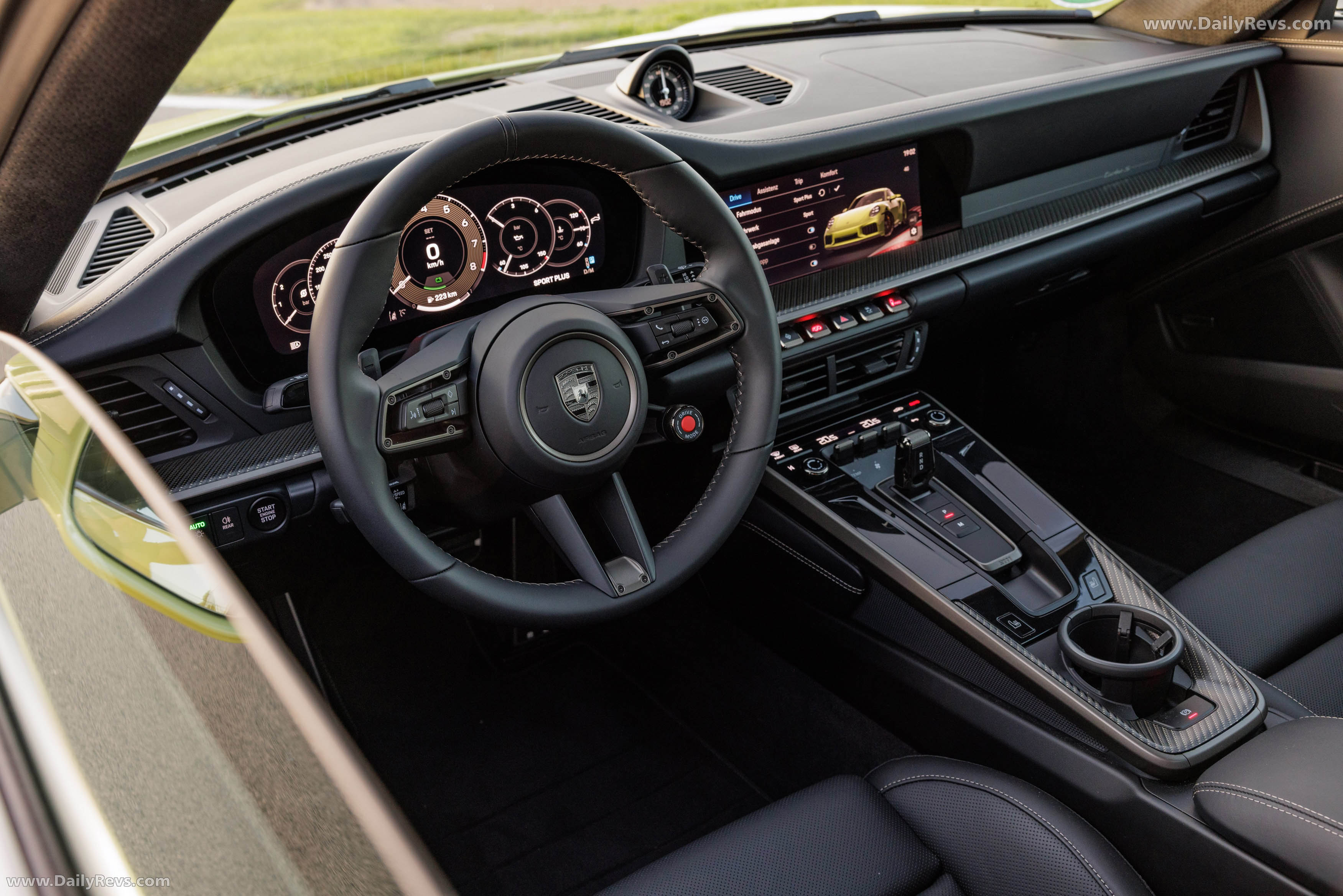 2026 Porsche 911 Turbo S 992 ll Cartagena Yellow Interior
