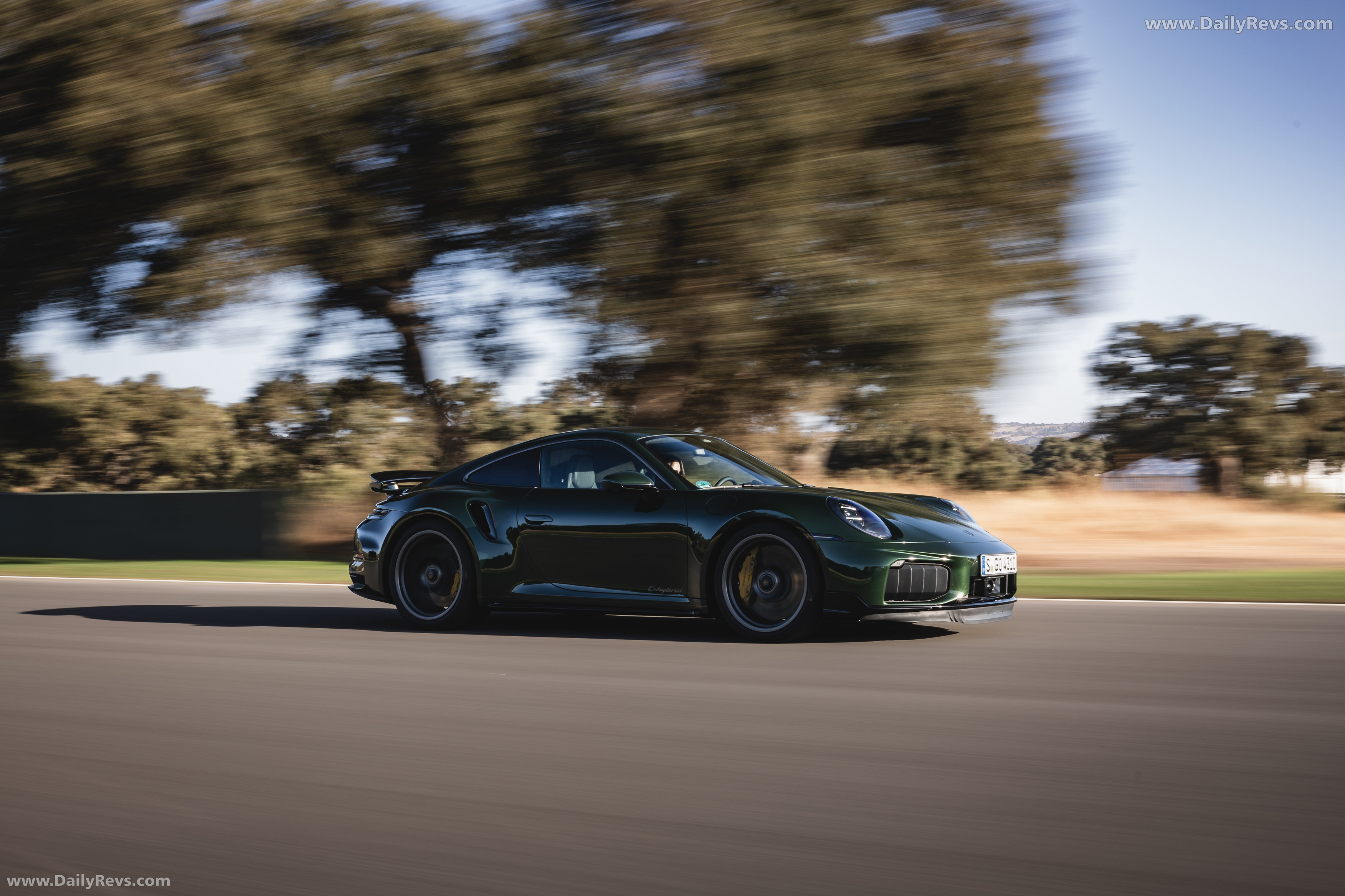 2026 Porsche 911 Turbo S 992 ll Oak Green Side View