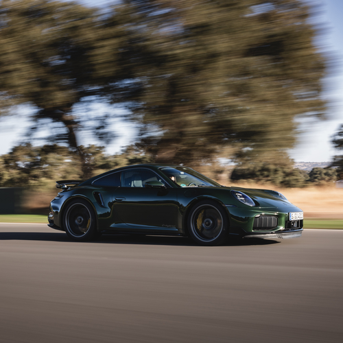 2026 Porsche 911 Turbo S 992 ll Oak Green Side View