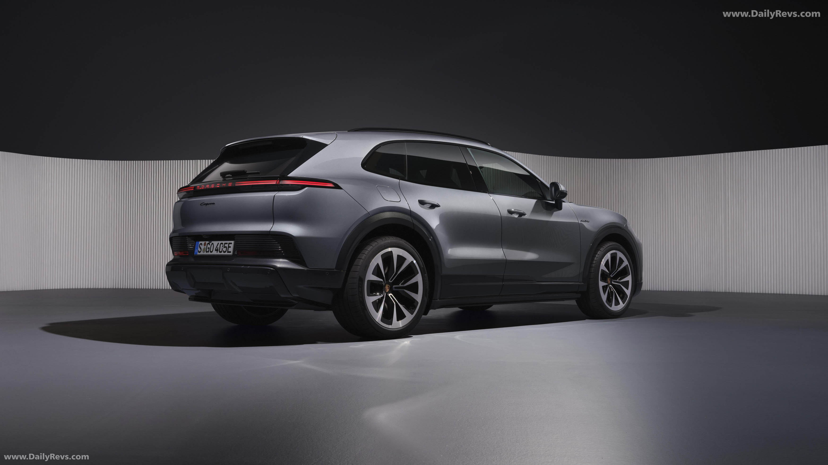 2027 Porsche Cayenne Electric Rear View