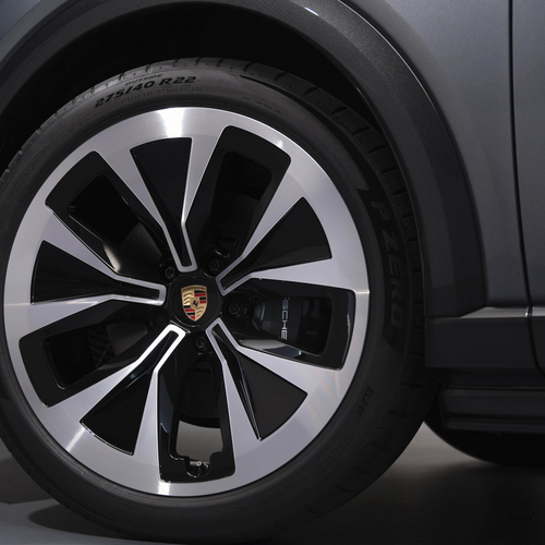 2027 Porsche Cayenne Electric Exterior
