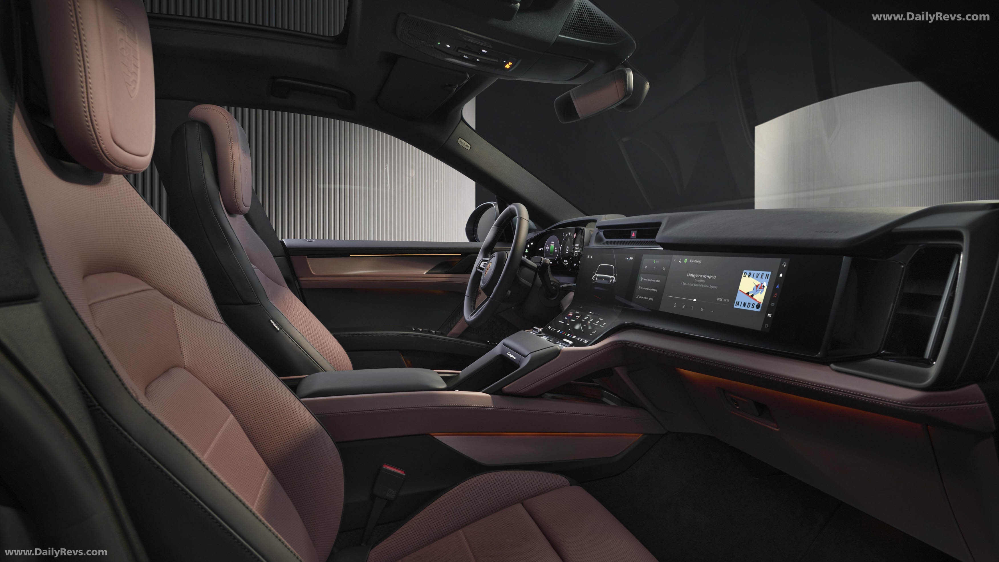 2027 Porsche Cayenne Electric Interior