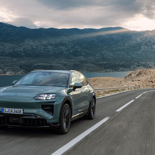 2027 Porsche Cayenne Turbo Electric Front View