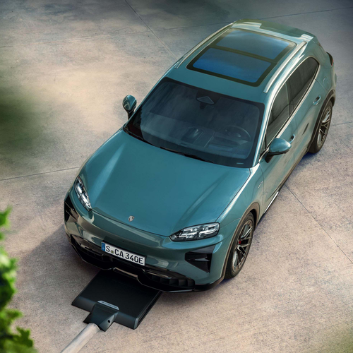 2027 Porsche Cayenne Turbo Electric Top View