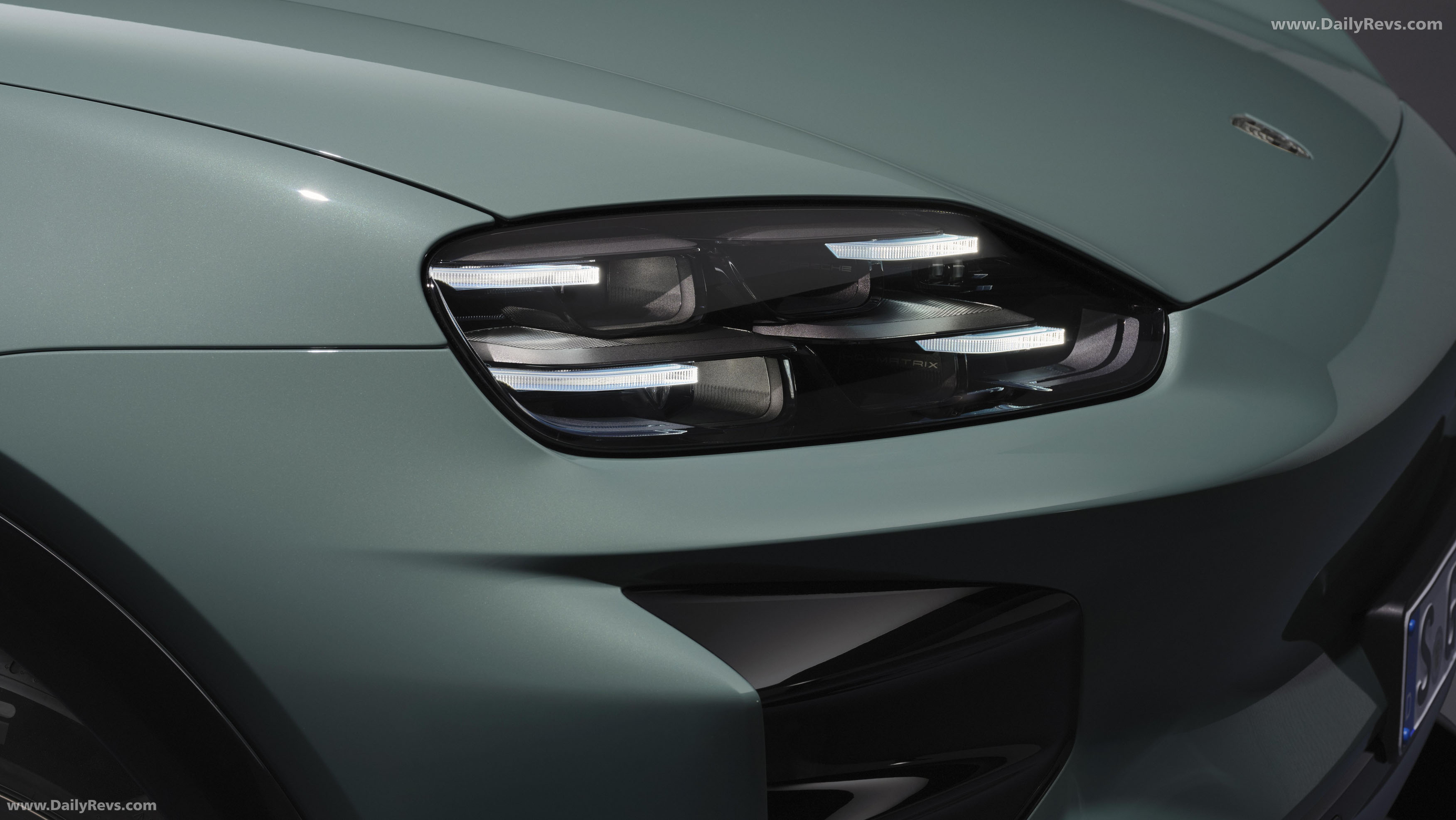 2027 Porsche Cayenne Turbo Electric Exterior