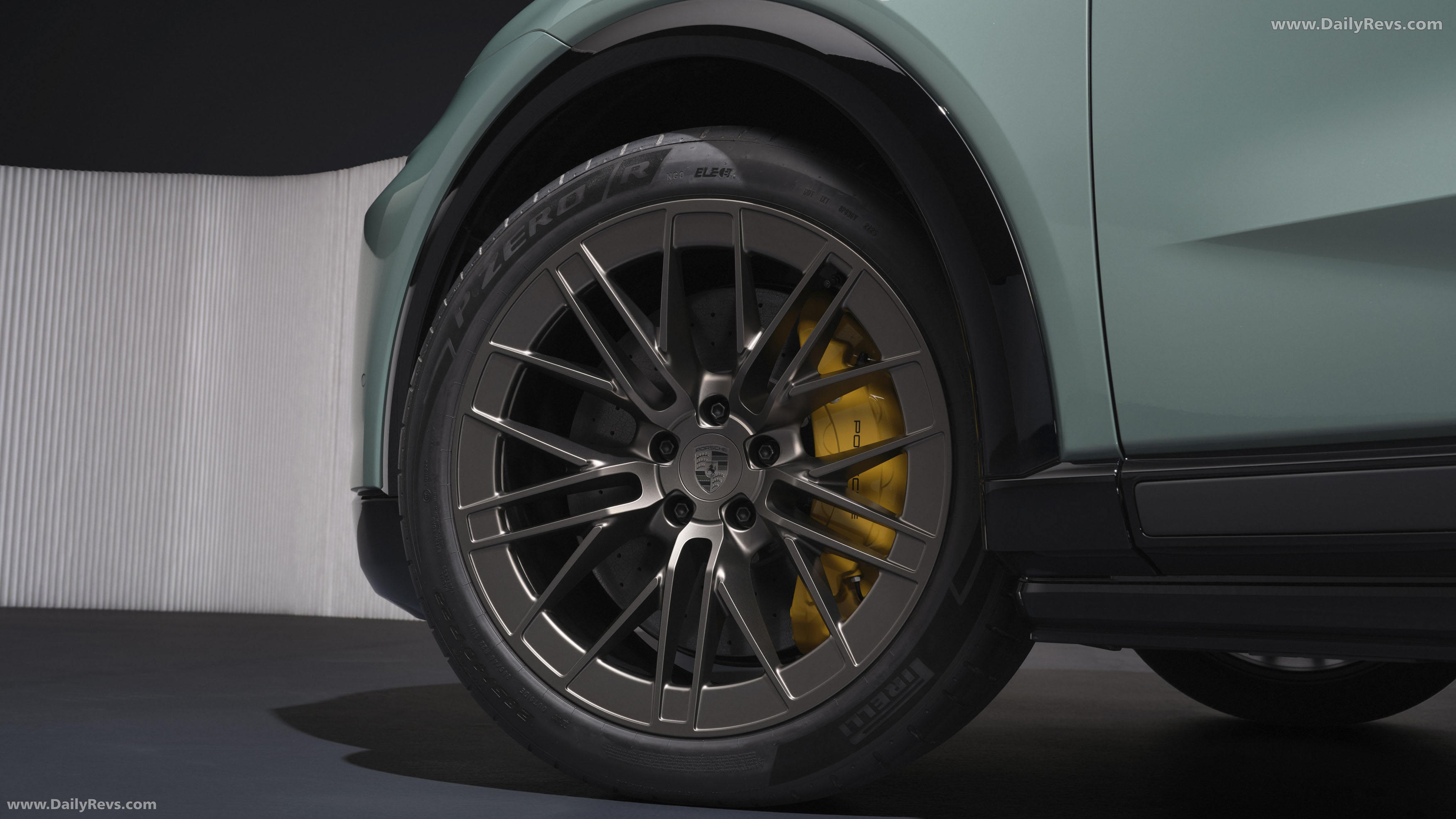 2027 Porsche Cayenne Turbo Electric Exterior