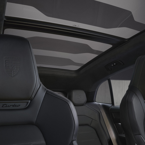 2027 Porsche Cayenne Turbo Electric Interior