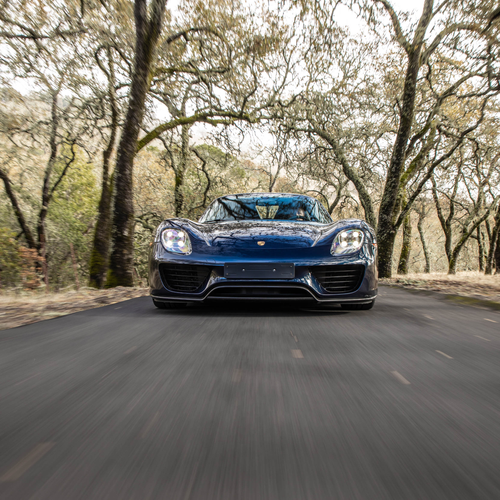 2015 Porsche 918 Spyder Front View