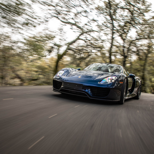 2015 Porsche 918 Spyder Front View