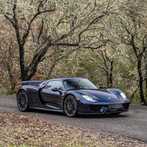 2015 Porsche 918 Spyder Front View