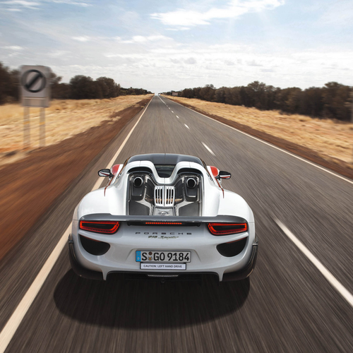 2015 Porsche 918 Spyder Rear View