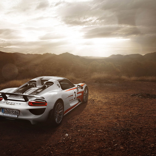 2015 Porsche 918 Spyder Rear View
